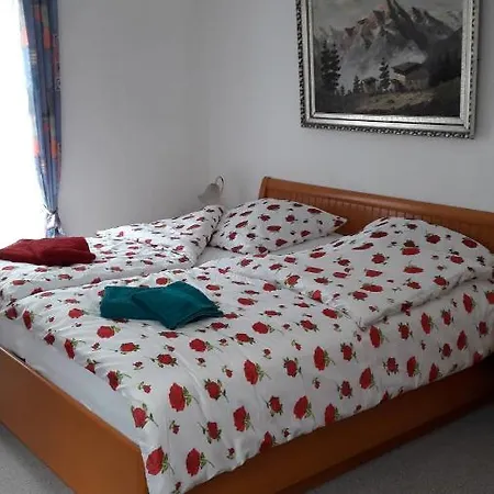 Bismarckhoehe 아파트 *